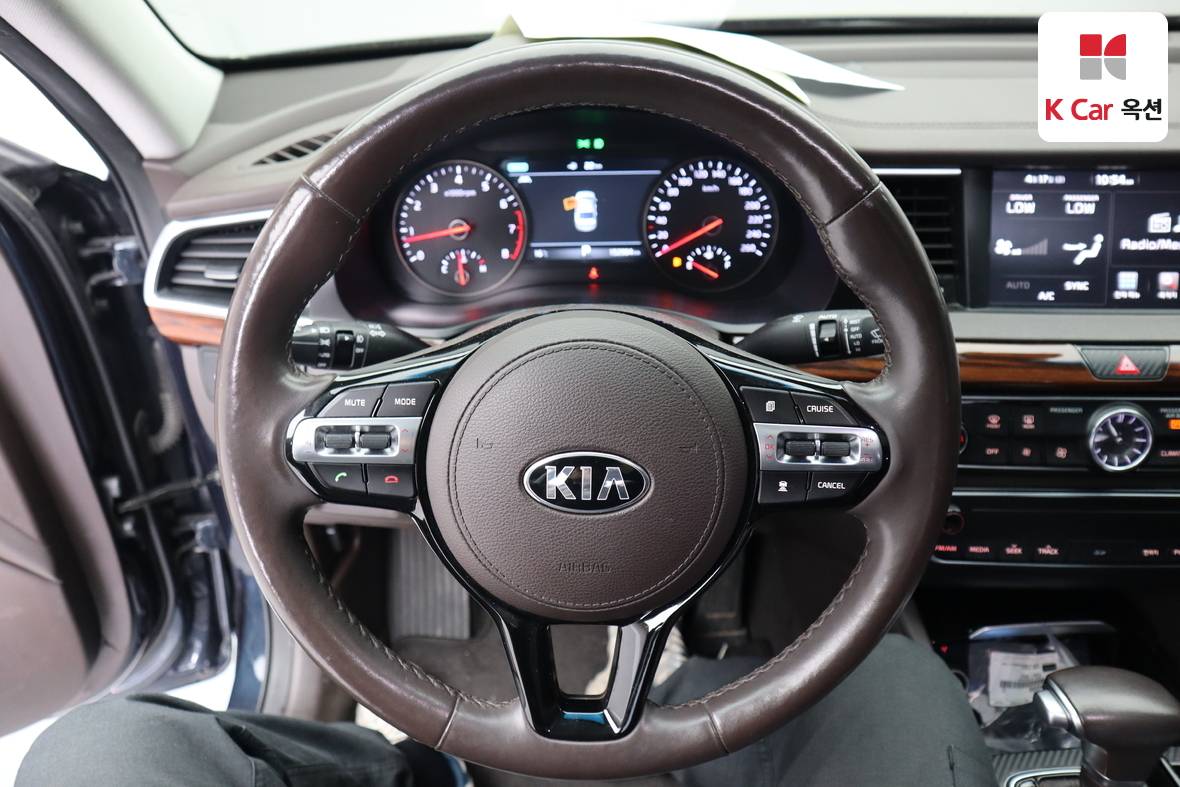 Kia K7 2017 - Image 10