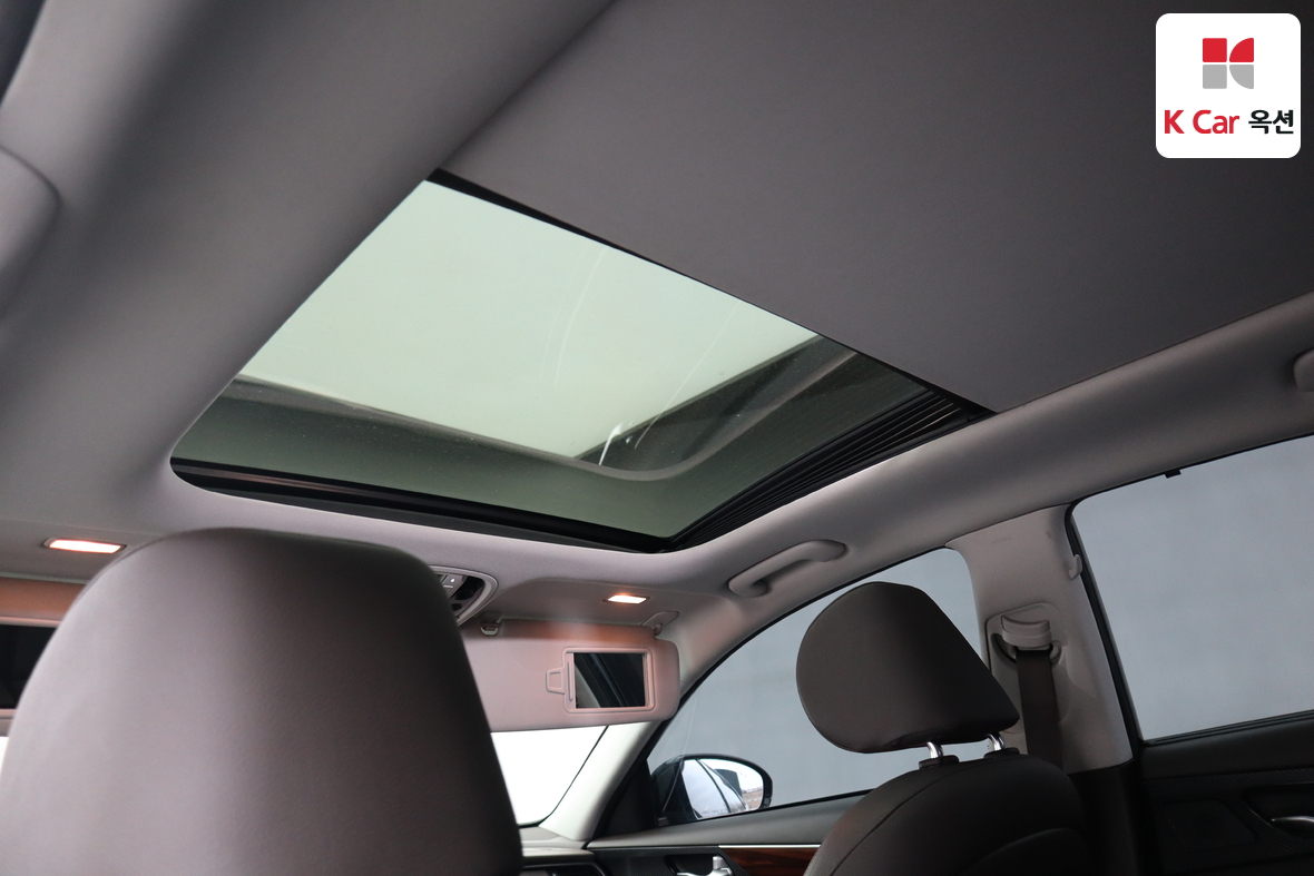 Kia K7 2017 - Image 26