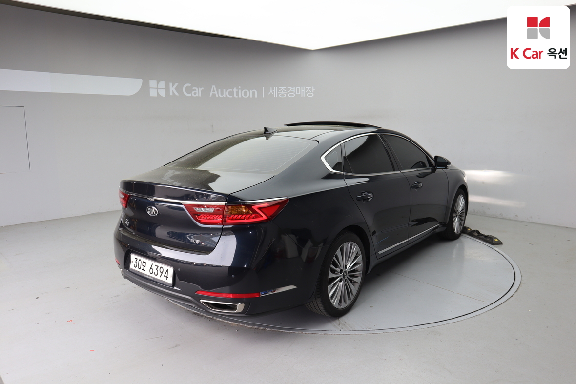 Kia K7 2017 - Image 2