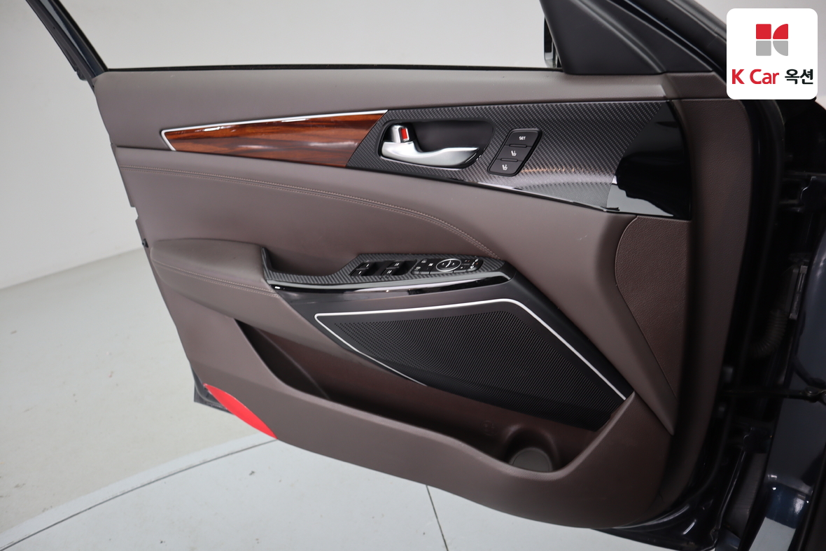 Kia K7 2017 - Image 8