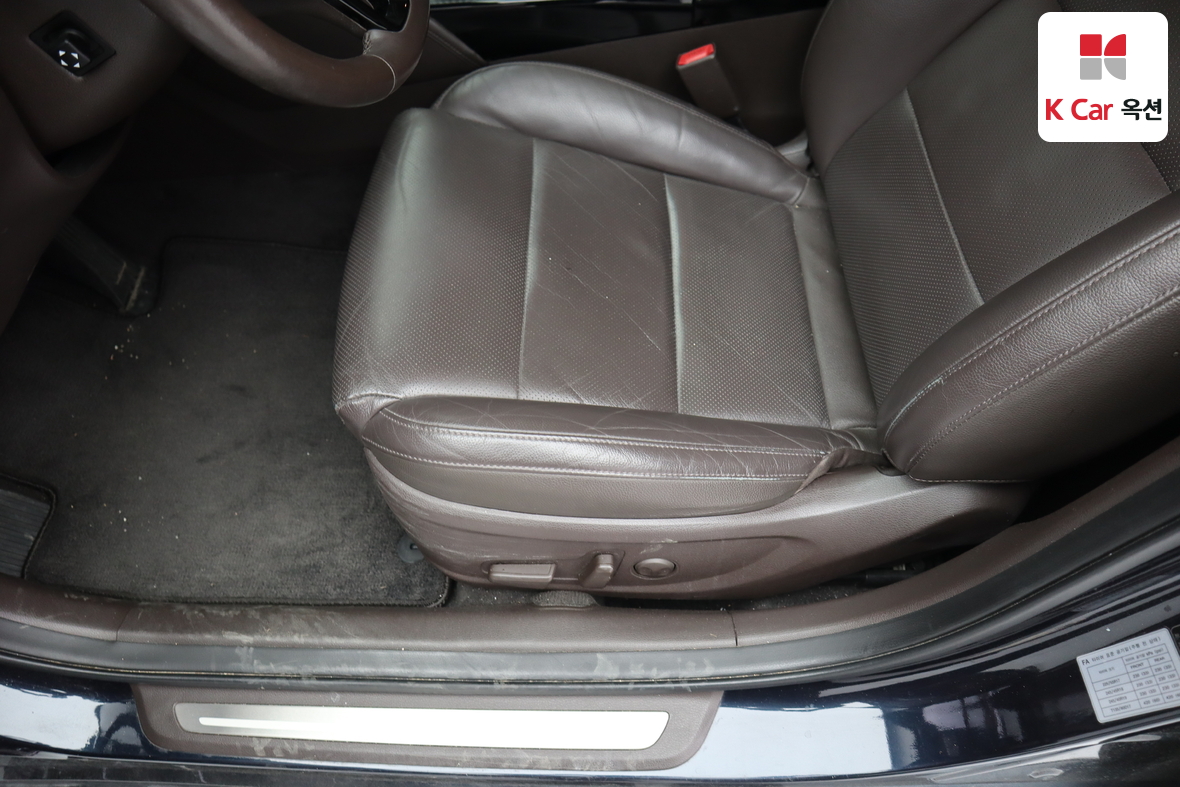 Kia K7 2017 - Image 21