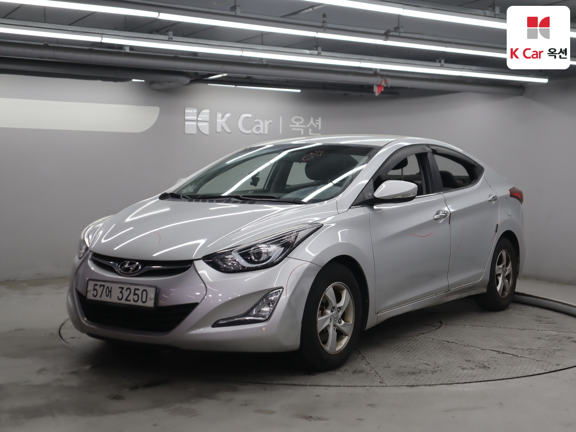 Hyundai Elantra 2016 - Image 1