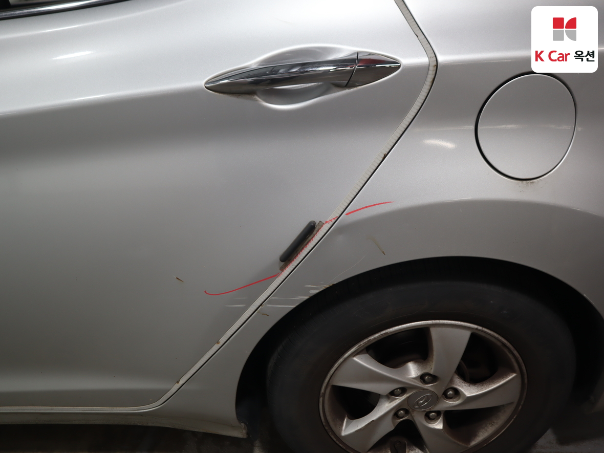 Hyundai Elantra 2016 - Image 37