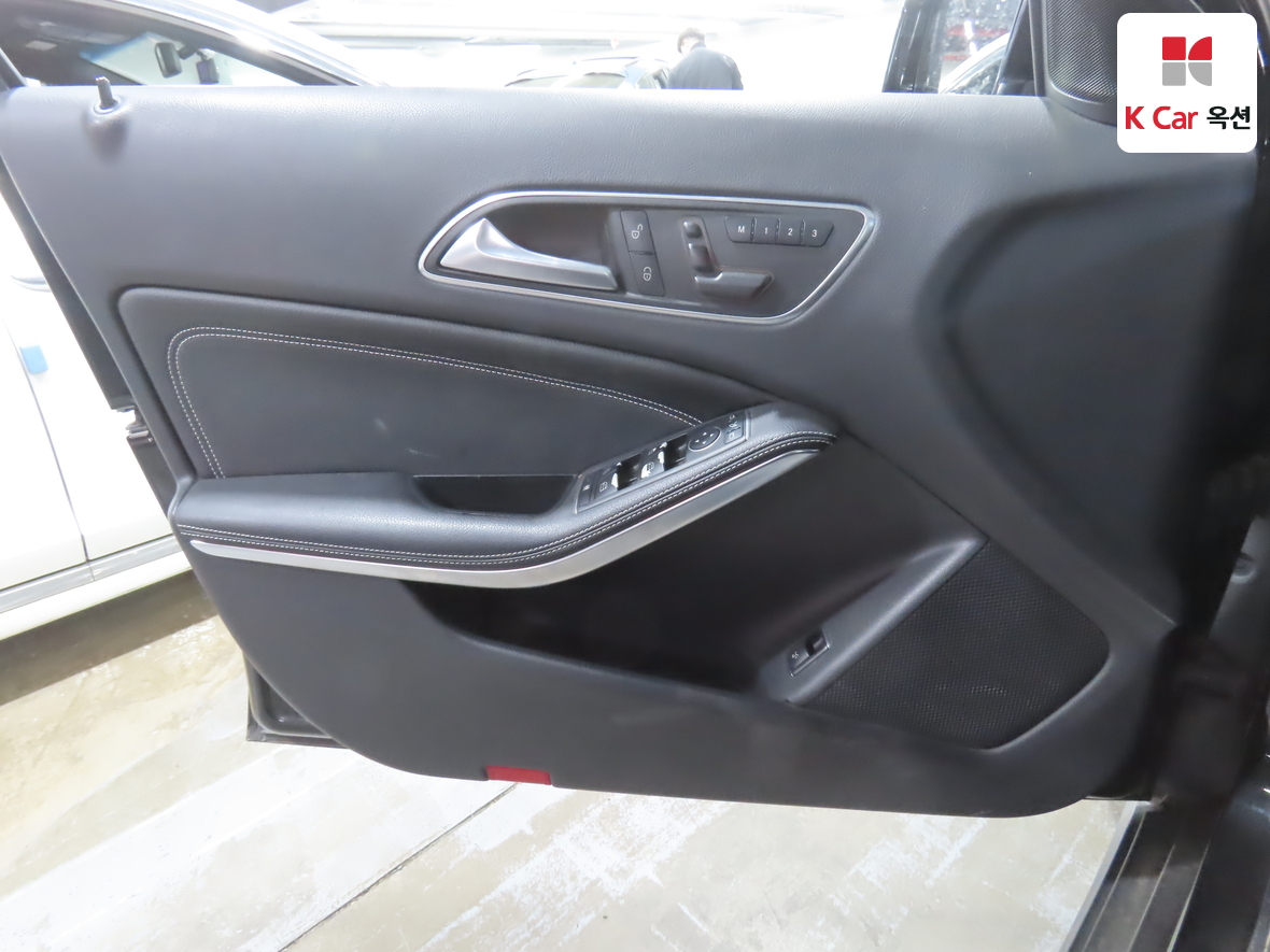 Mercedes-Benz GLA-Class - 8