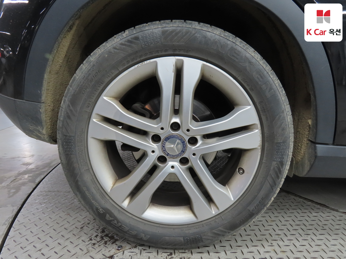 Mercedes-Benz GLA-Class - 47