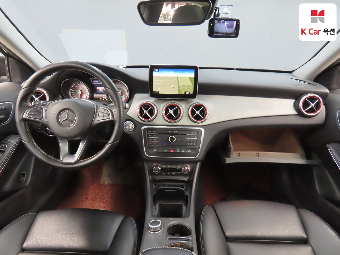 Mercedes-Benz GLA-Class - 3