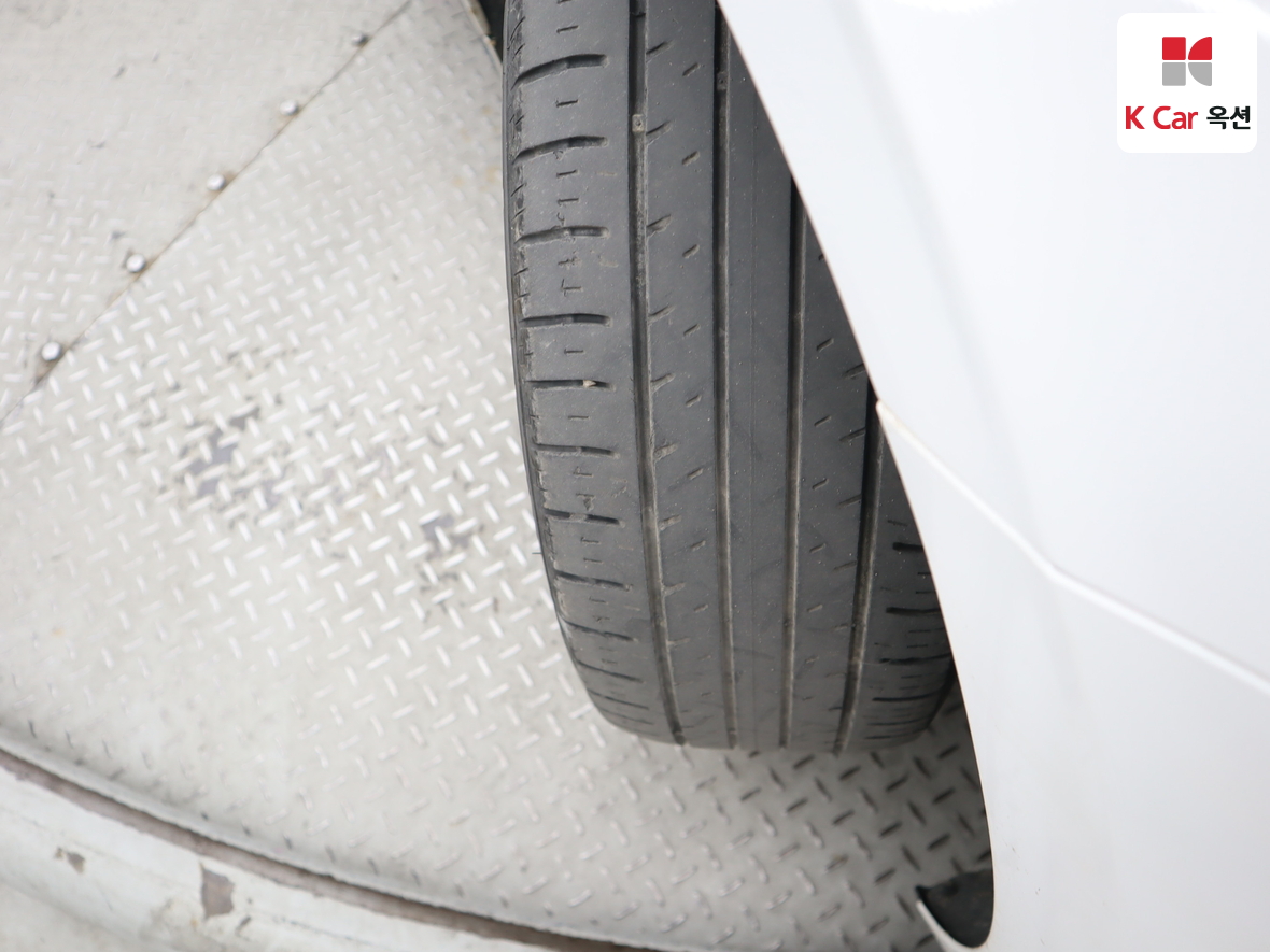 Hyundai Sonata 2023 - Image 29