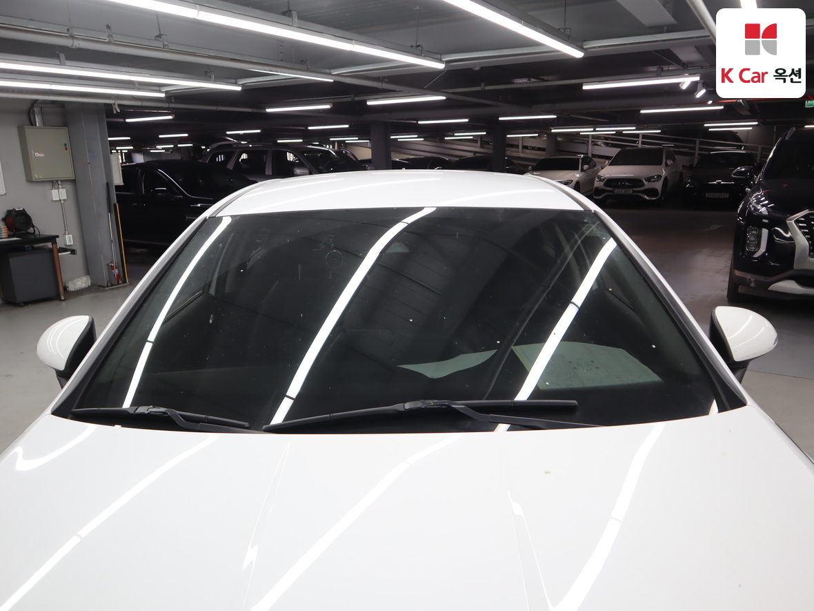 Hyundai Sonata 2023 - Image 31