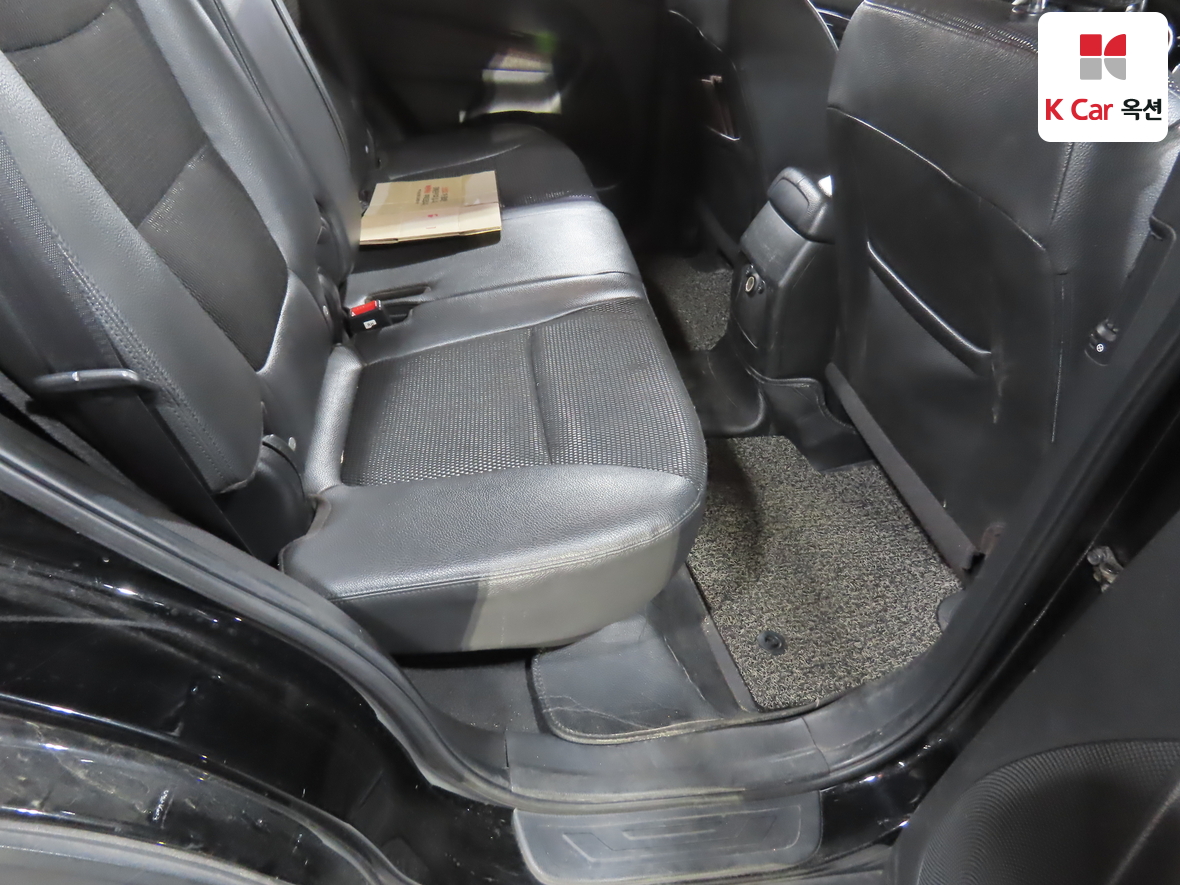 Kia Sorento 2011 - Image 29