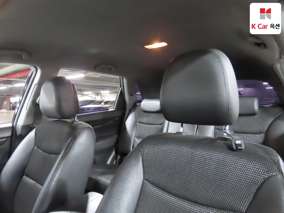 Kia Sorento 2011 - Image 18