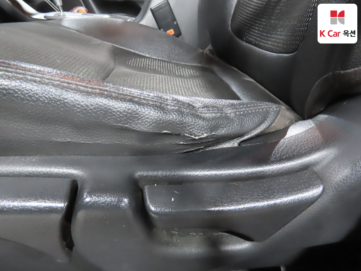 Kia Sorento 2011 - Image 19