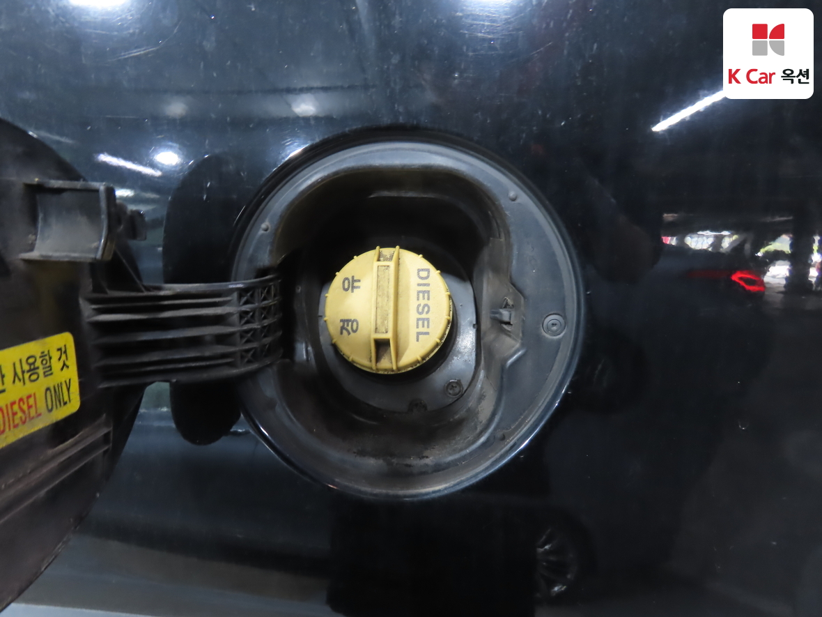 Kia Sorento 2011 - Image 25