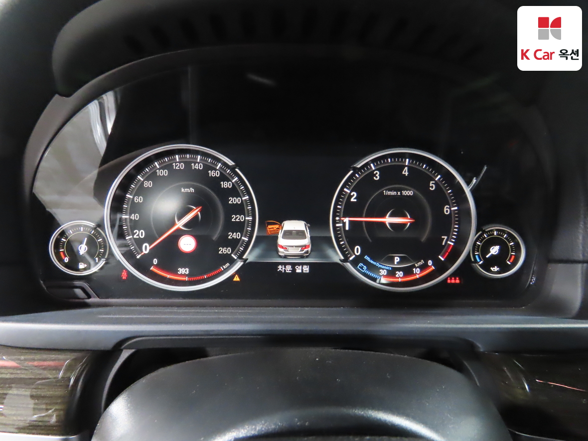 BMW 5 Series - 5