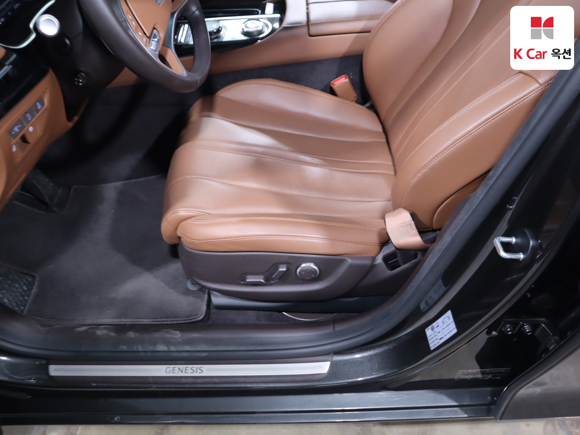 Genesis G80 2024 - Image 18