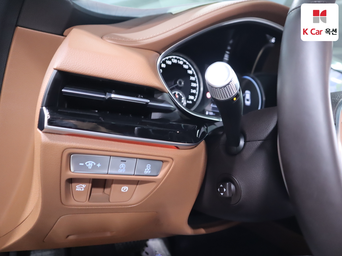 Genesis G80 2024 - Image 9