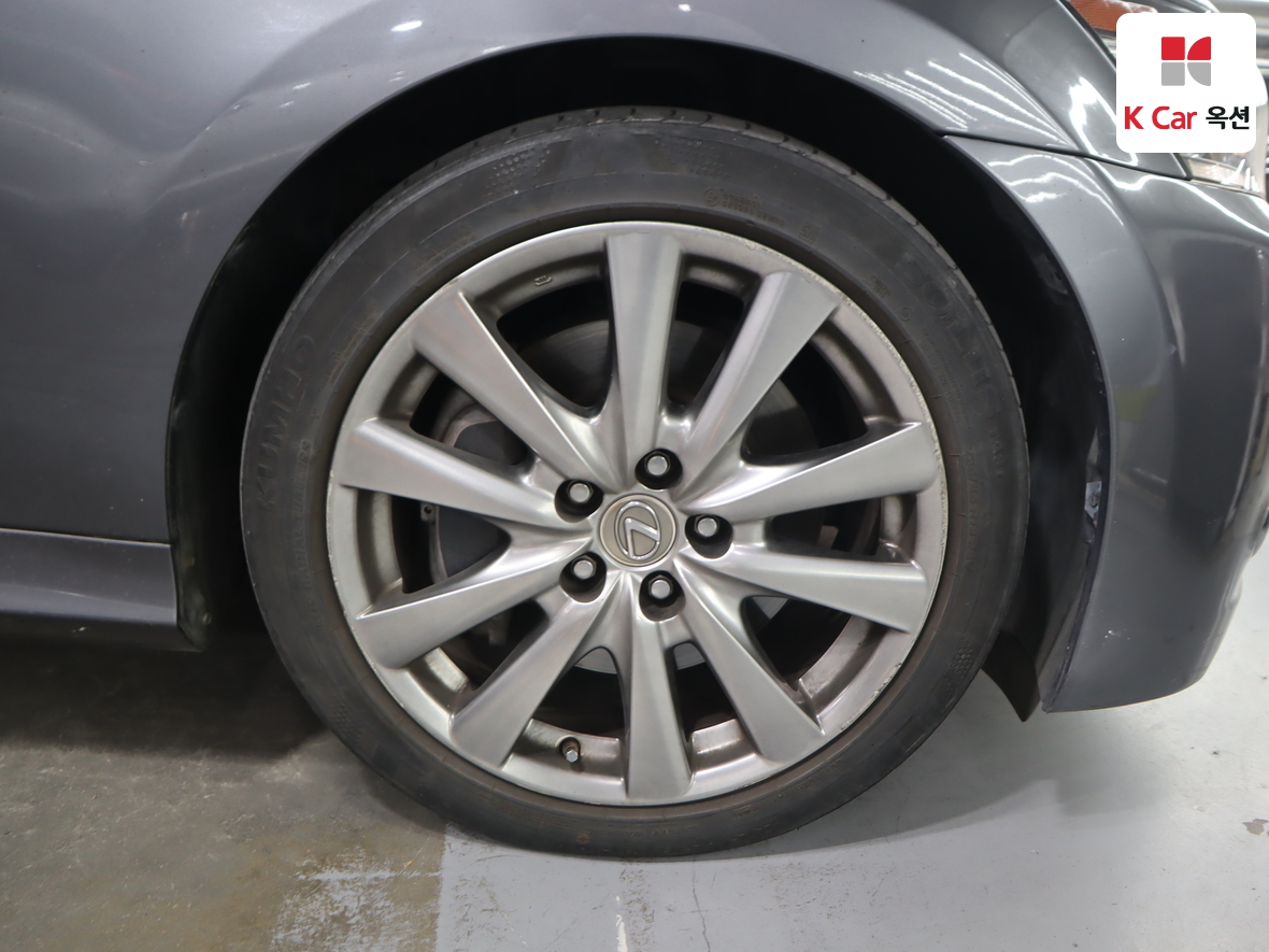 Lexus Other - 48