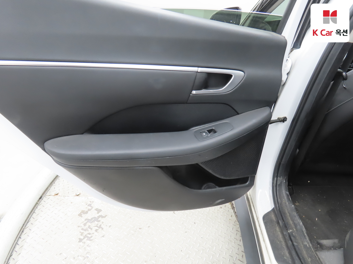 هيونداي سوناتا 2022 - صورة 21