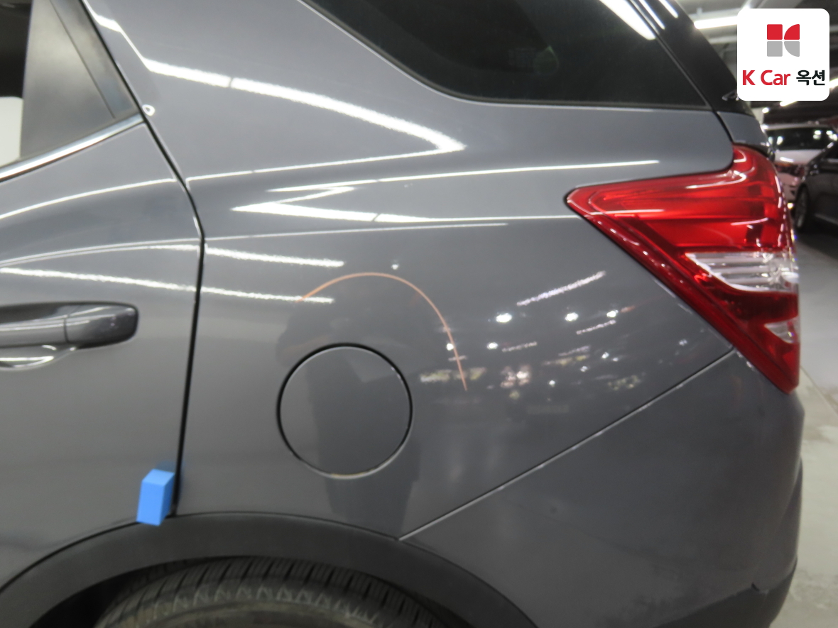 KG Mobility Tivoli 2018 - Image 37