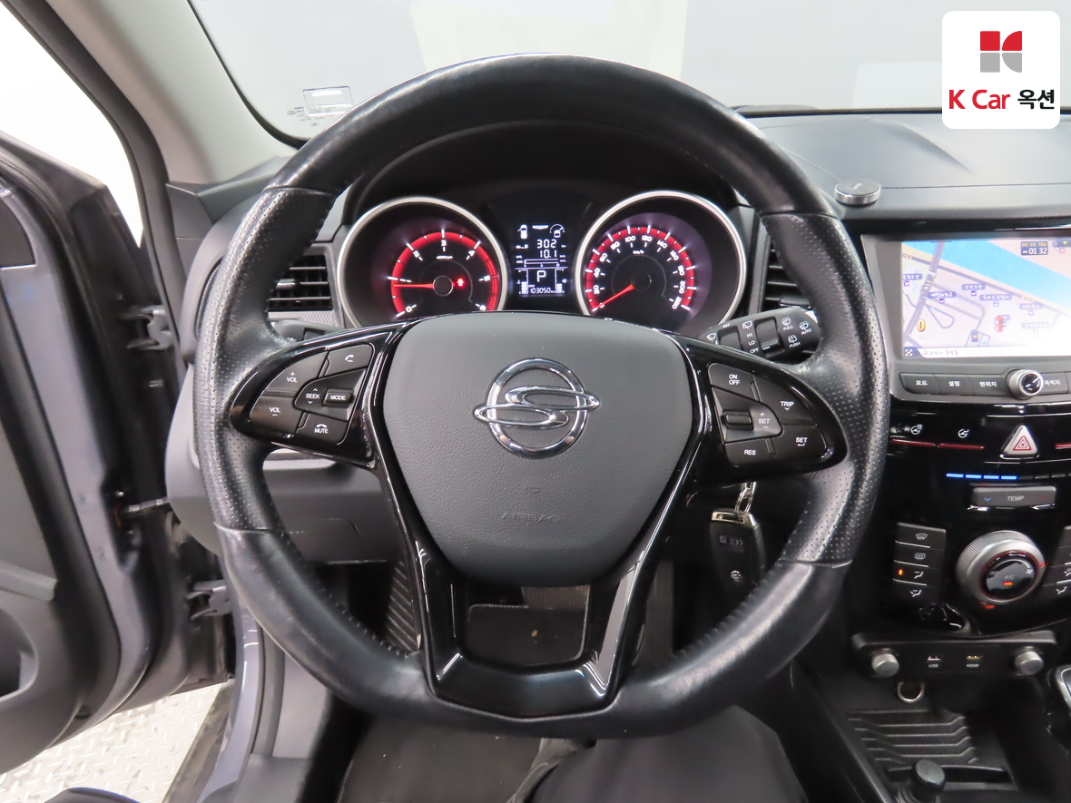 KG Mobility Tivoli 2018 - Image 10