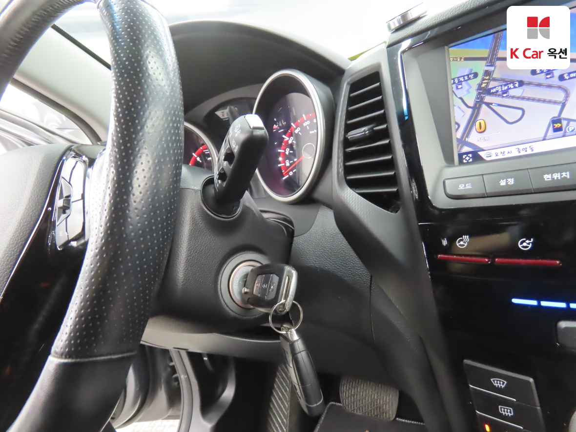 KG Mobility Tivoli 2018 - Image 11