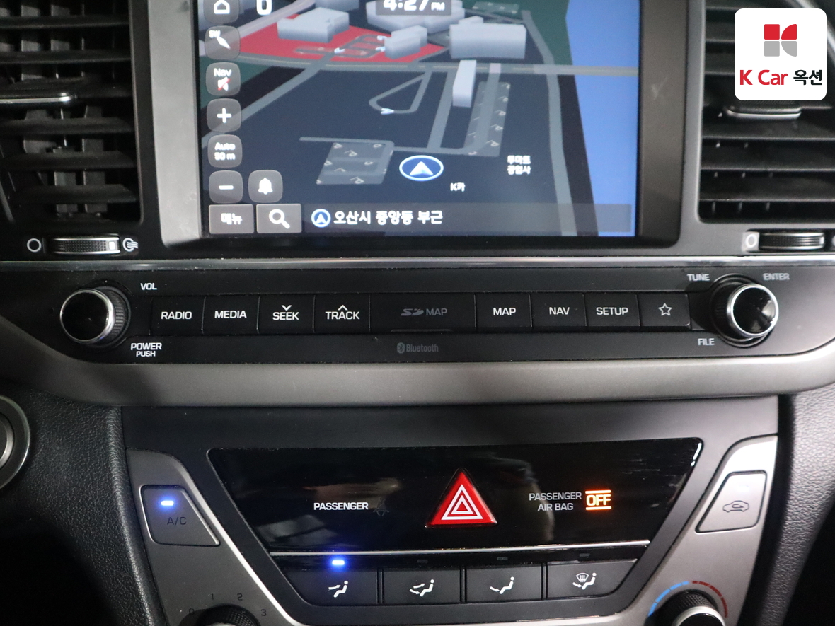 Hyundai Elantra 2018 - Image 15