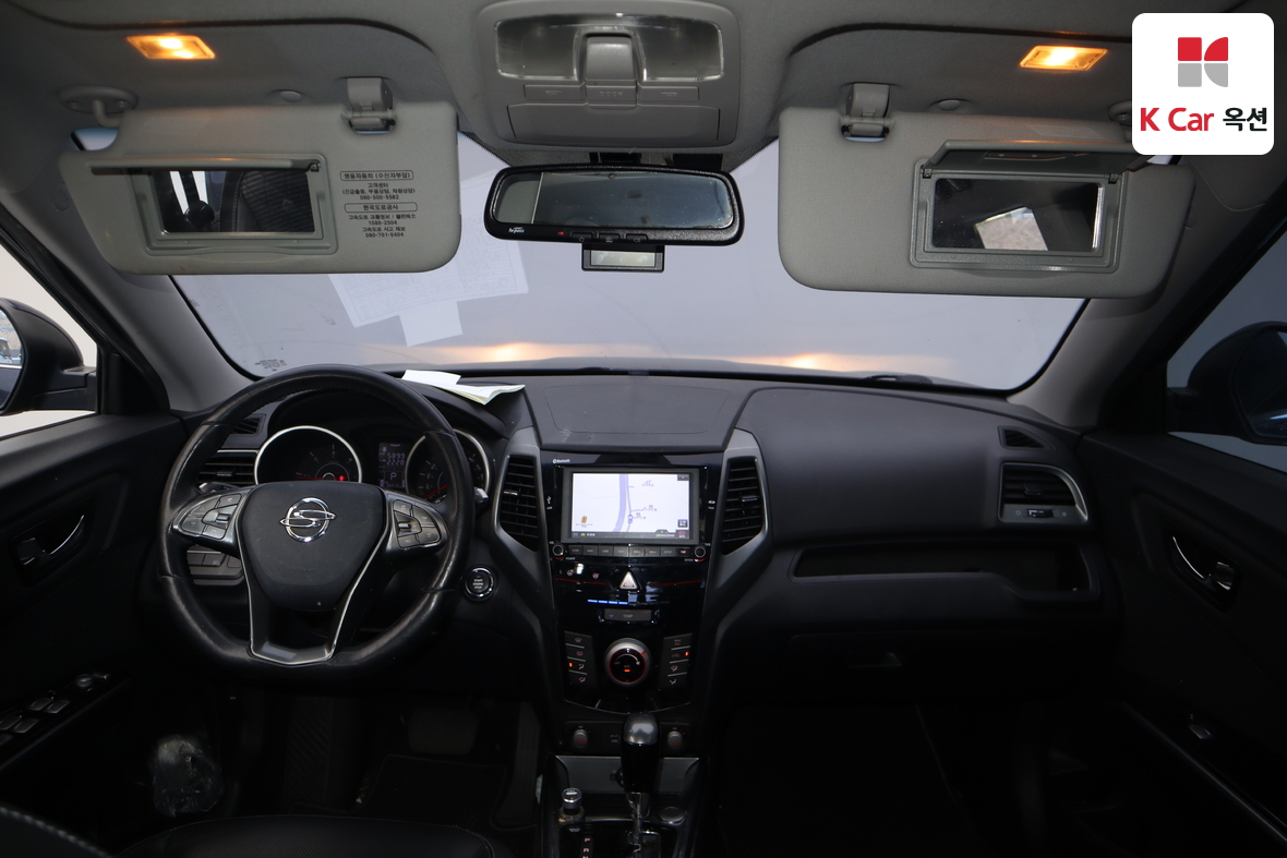 KG Mobility Tivoli 2018 - Image 3