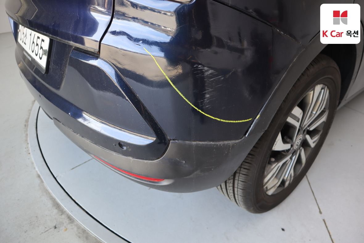 KG Mobility Tivoli 2018 - Image 35