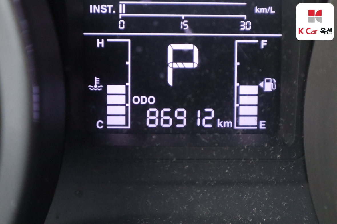 KG Mobility Tivoli 2018 - Image 4