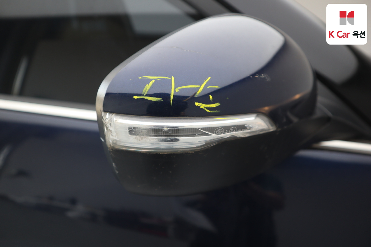 KG Mobility Tivoli 2018 - Image 38