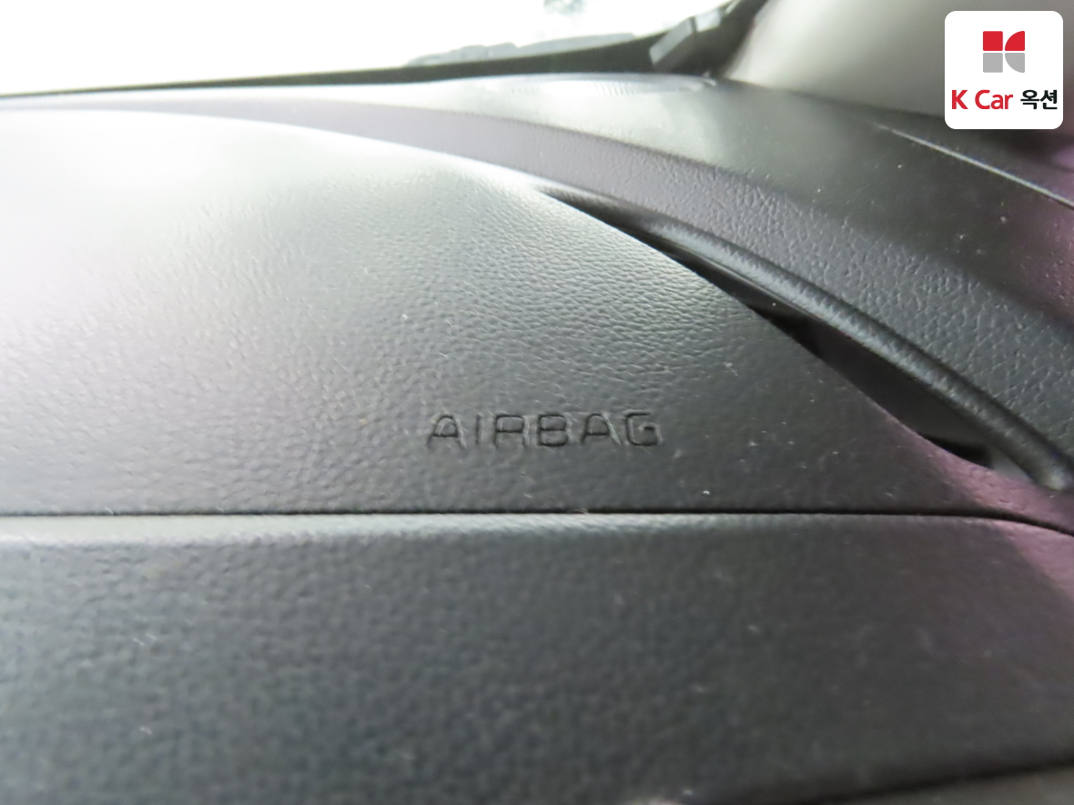 Kia K3 2015 - Image 30