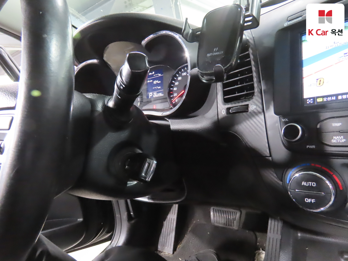 Kia K3 2015 - Image 11