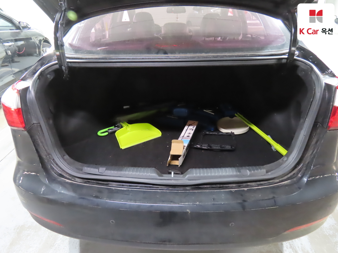 Kia K3 2015 - Image 25