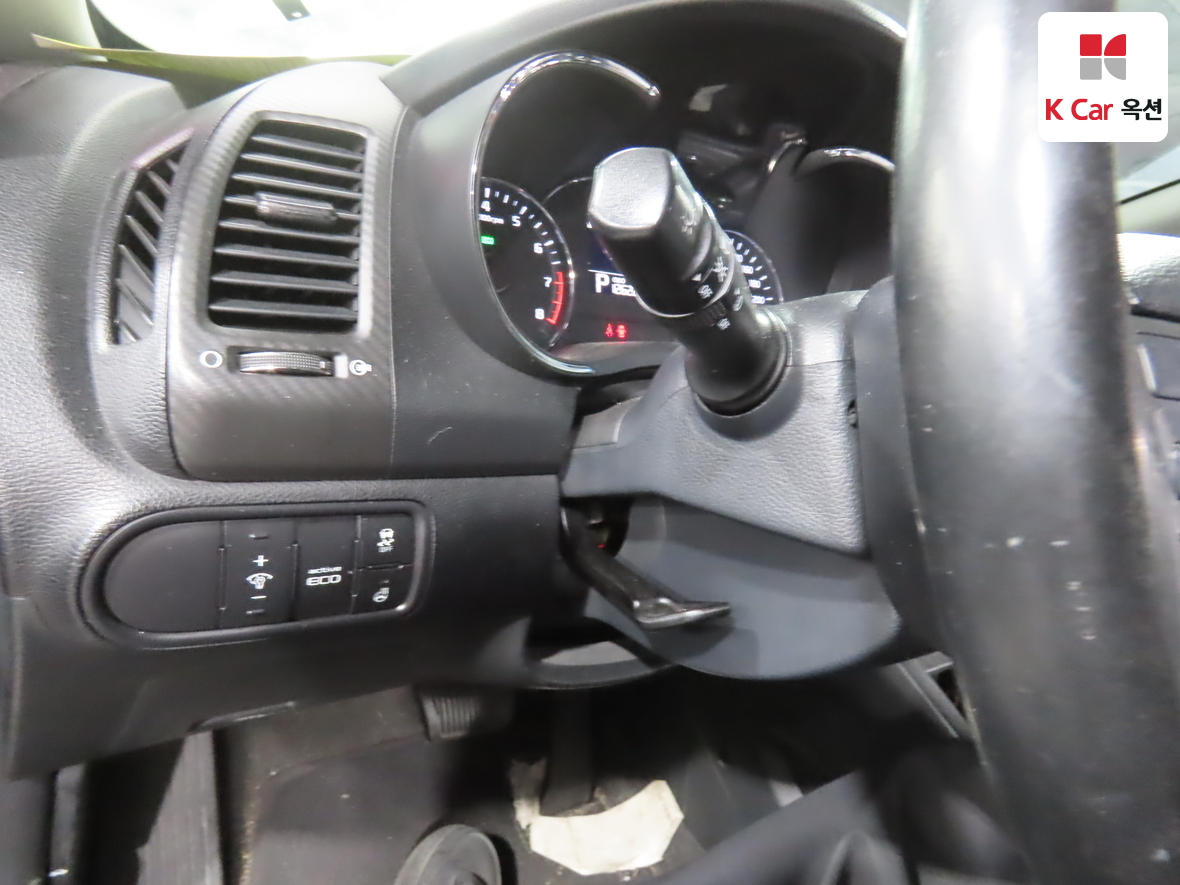 Kia K3 2015 - Image 9