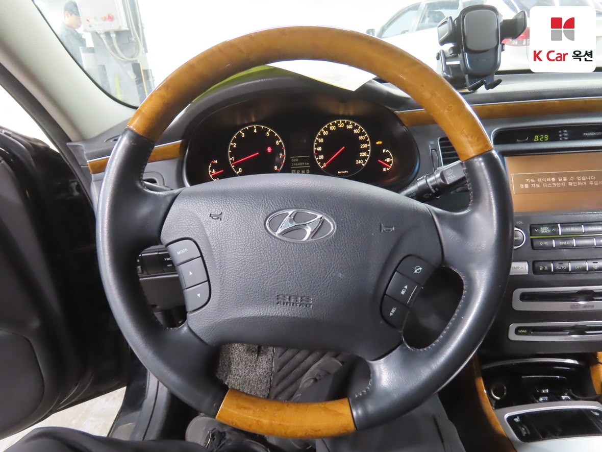 هيونداي أزيرا 2007 - صورة 10