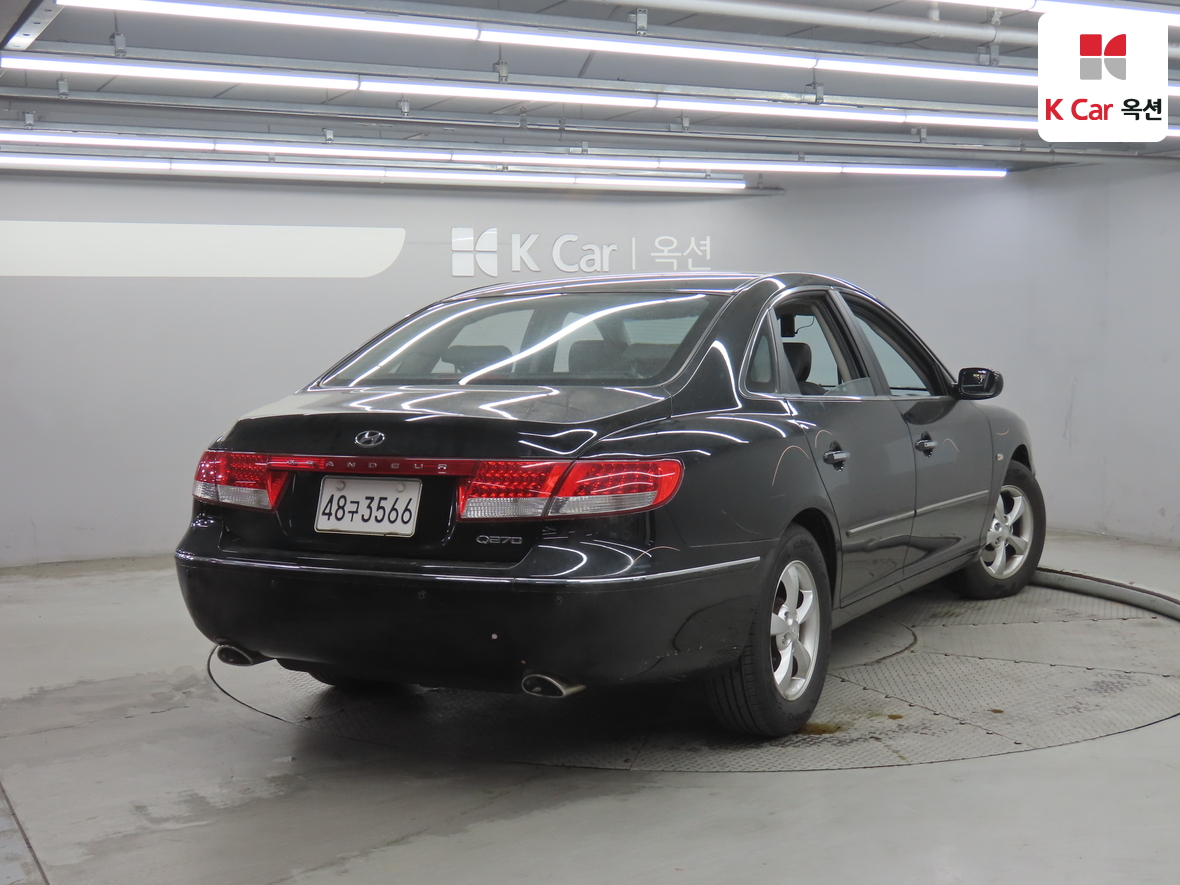 هيونداي أزيرا 2007 - صورة 2