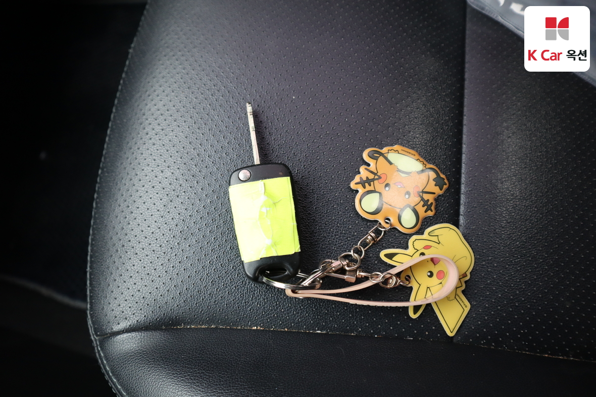 كيا فورتي 2011 - صورة 16