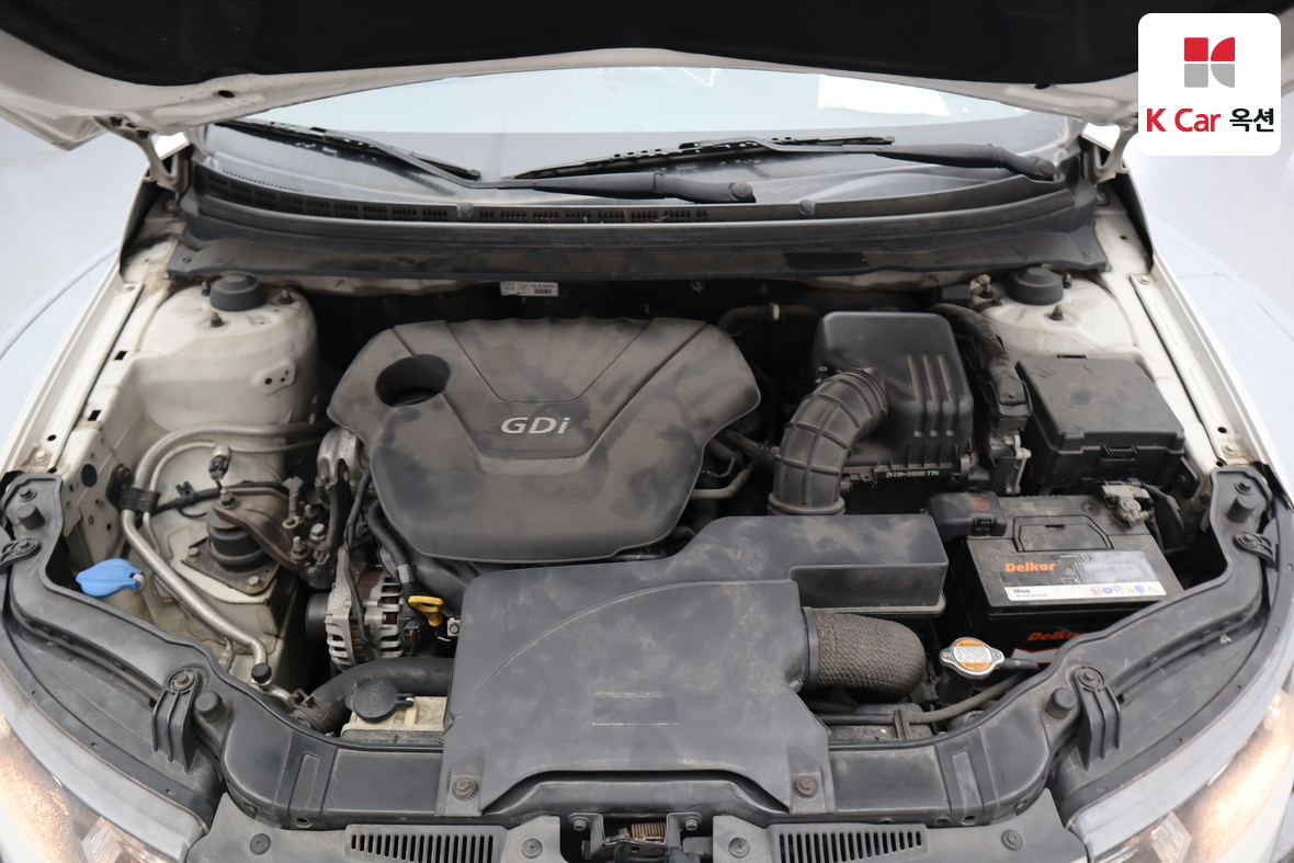 كيا فورتي 2011 - صورة 32