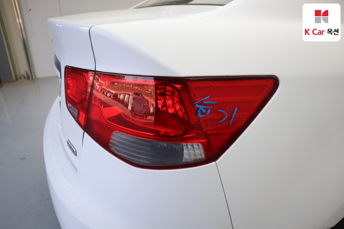 كيا فورتي 2011 - صورة 42