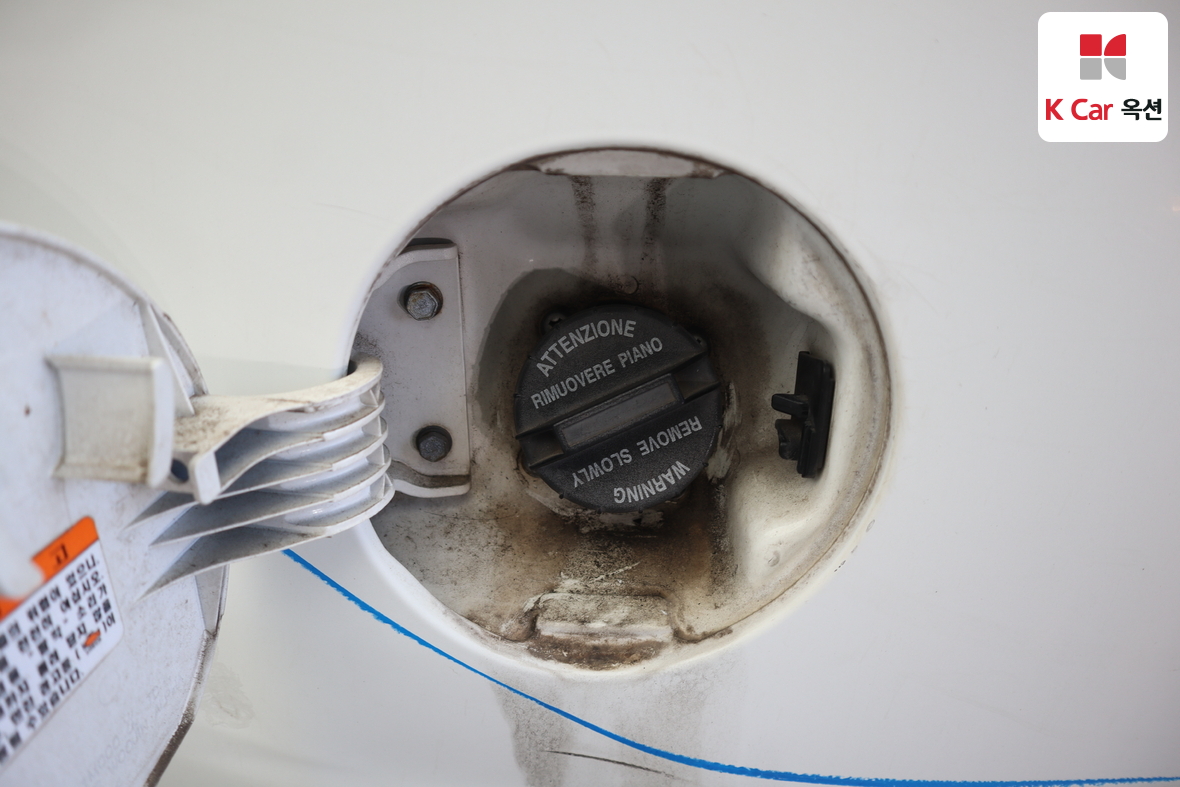 كيا فورتي 2011 - صورة 24