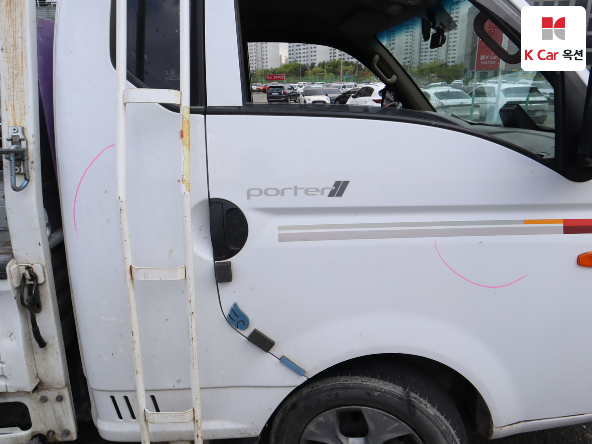 Hyundai Porter 2023 - Image 35