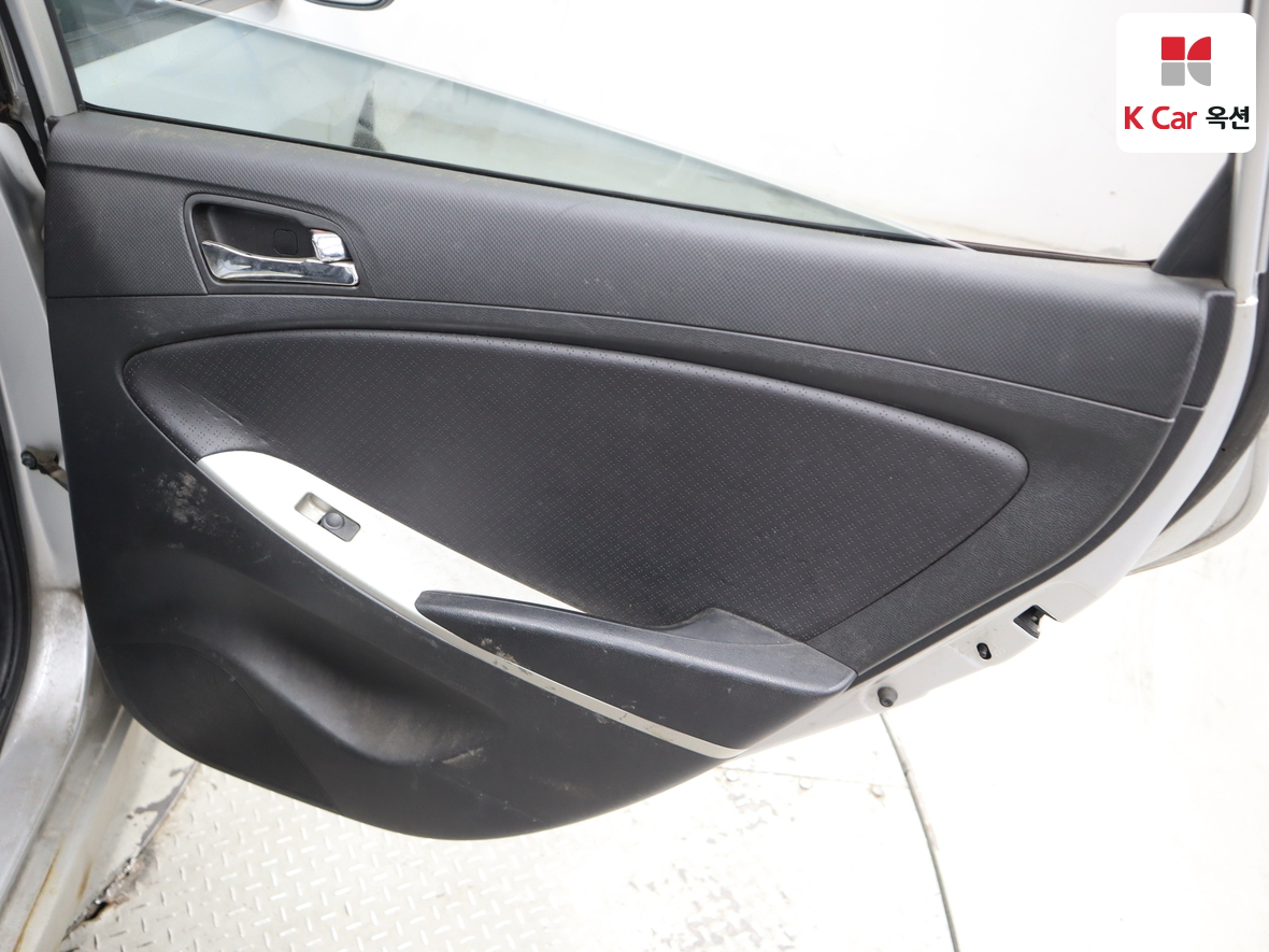 현대자동차 엑센트 2012 - 이미지 24