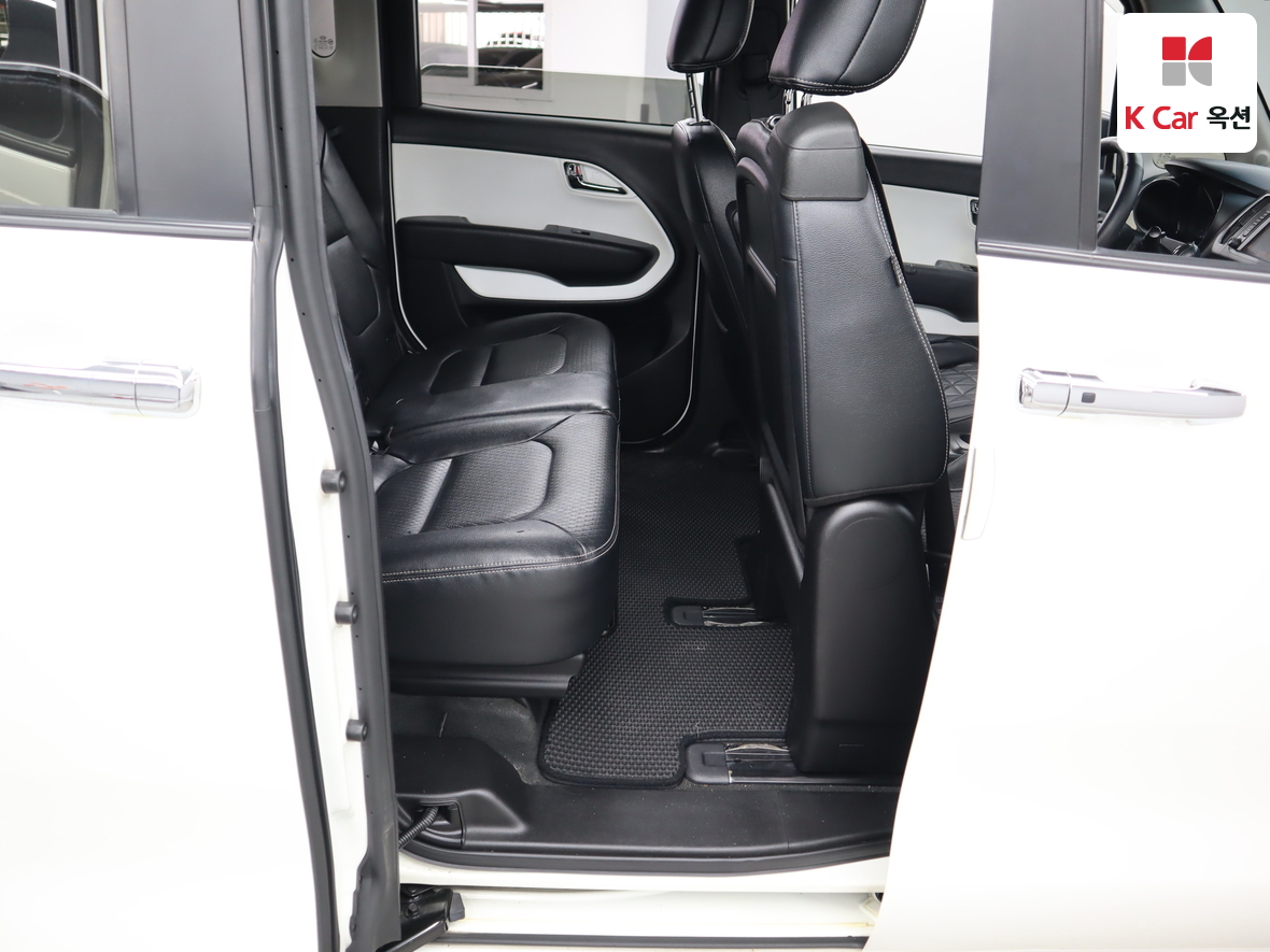 Kia Ray 2012 - Image 30