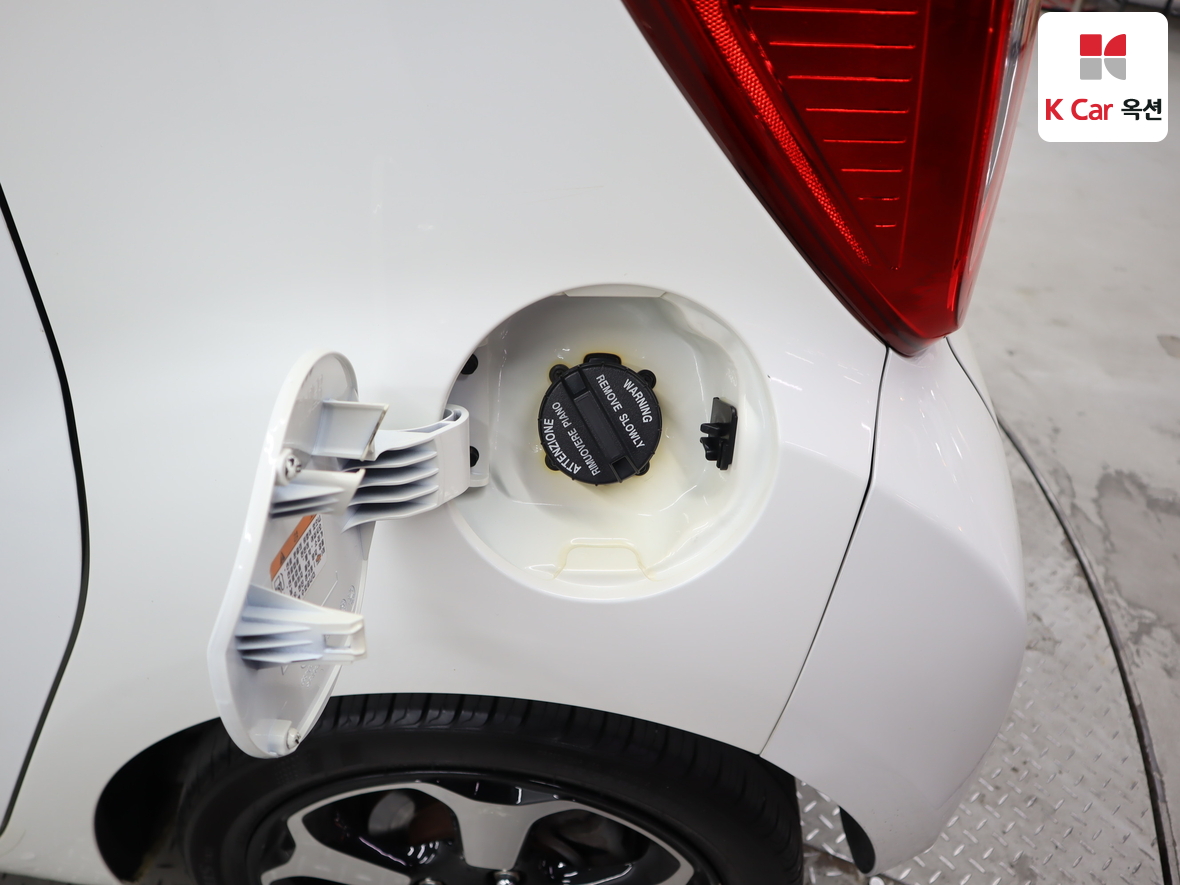 Kia Ray 2012 - Image 27