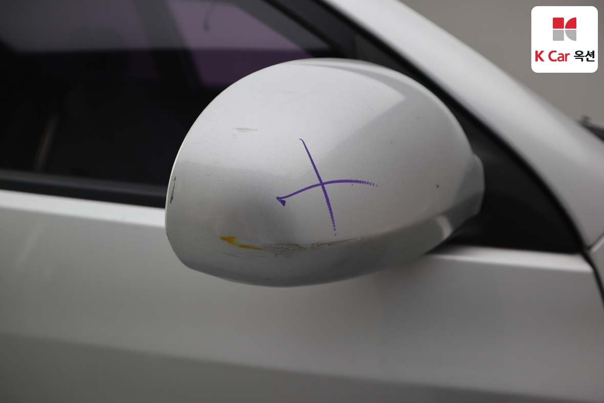 Hyundai Elantra 2009 - Image 35