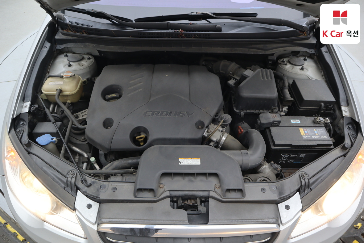 Hyundai Elantra 2009 - Image 31