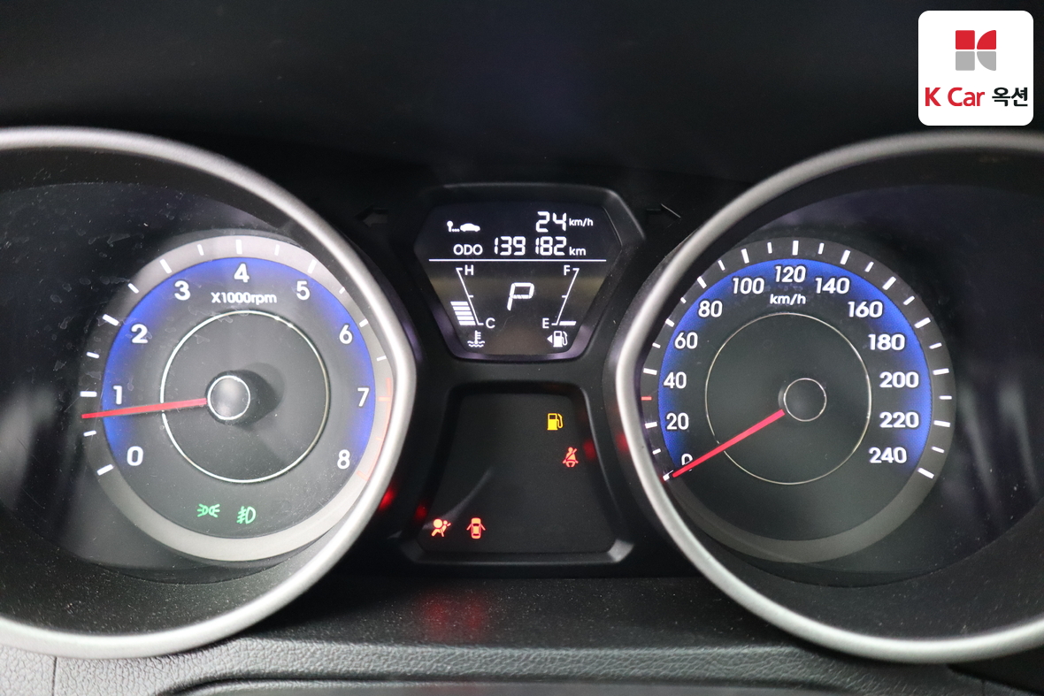 هيونداي إلانترا 2012 - صورة 5