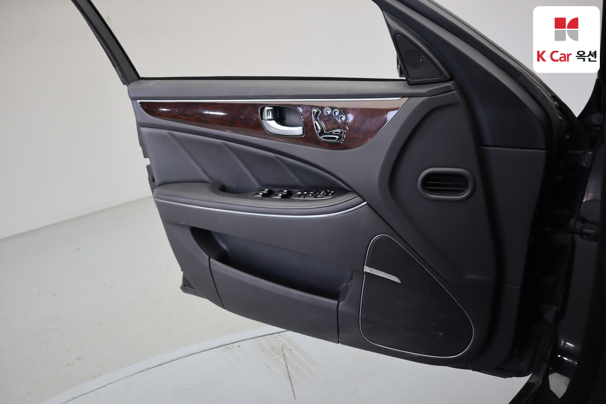 هيونداي إيكوس 2015 - صورة 8