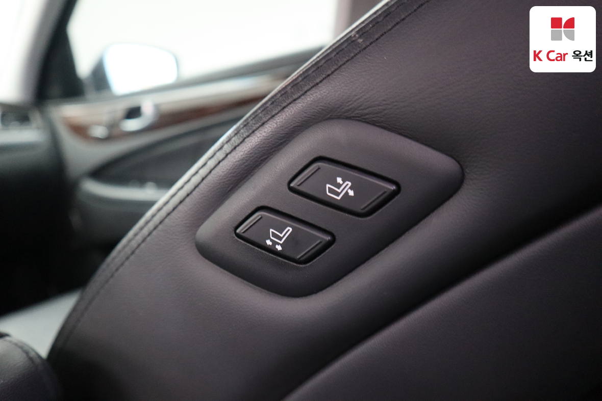 هيونداي إيكوس 2015 - صورة 33