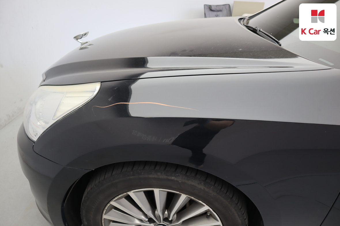 هيونداي إيكوس 2015 - صورة 37