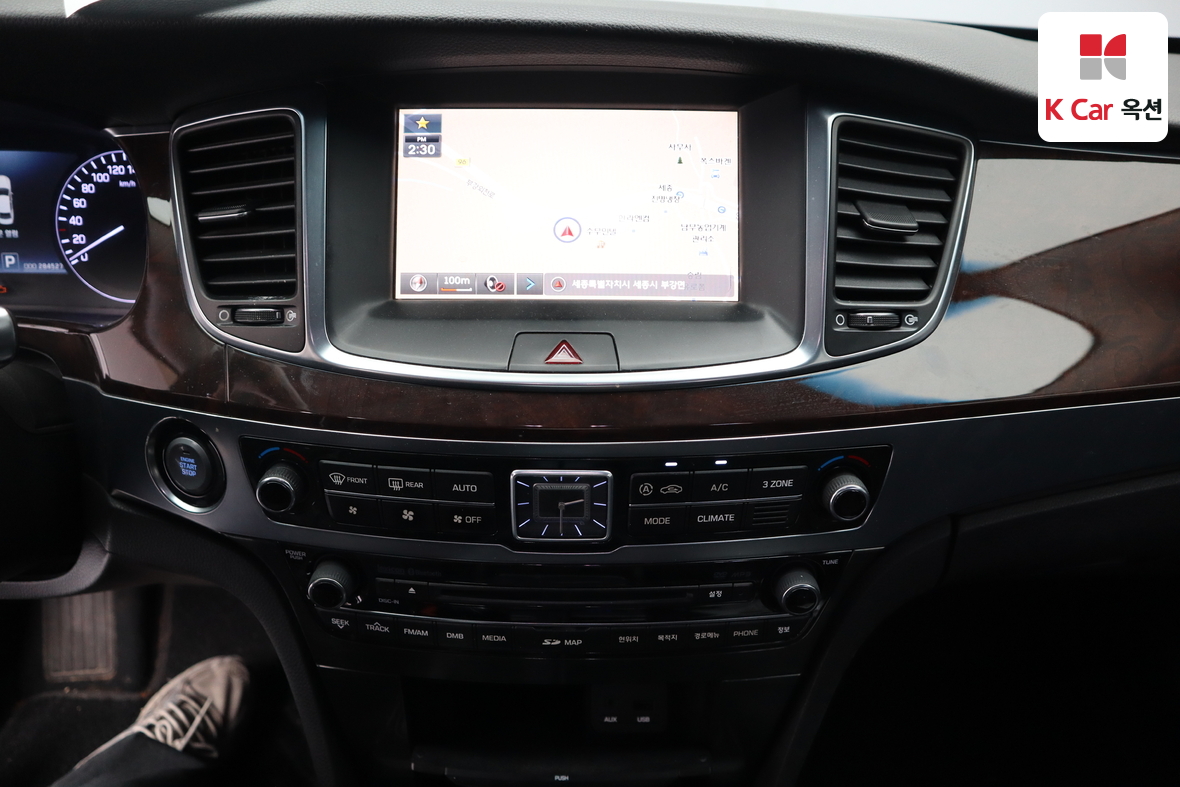 هيونداي إيكوس 2015 - صورة 6